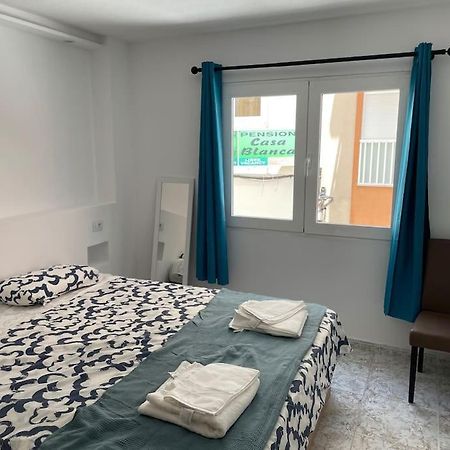 Giovina Living Av Suecia 150M From Beach Los Cristianos  Buitenkant foto