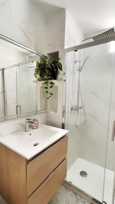 Giovina Living Av Suecia 150M From Beach Los Cristianos  Buitenkant foto