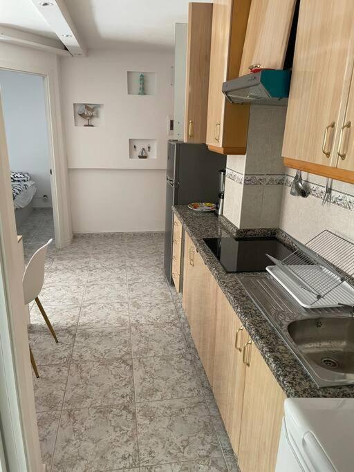 Giovina Living Av Suecia 150M From Beach Los Cristianos  Buitenkant foto