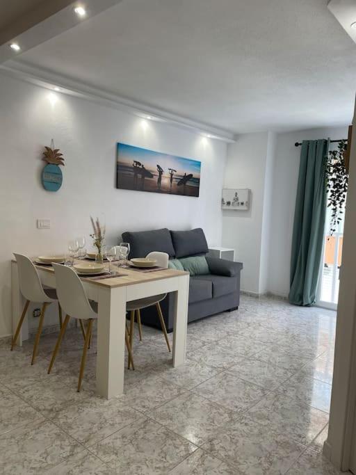 Giovina Living Av Suecia 150M From Beach Los Cristianos  Buitenkant foto